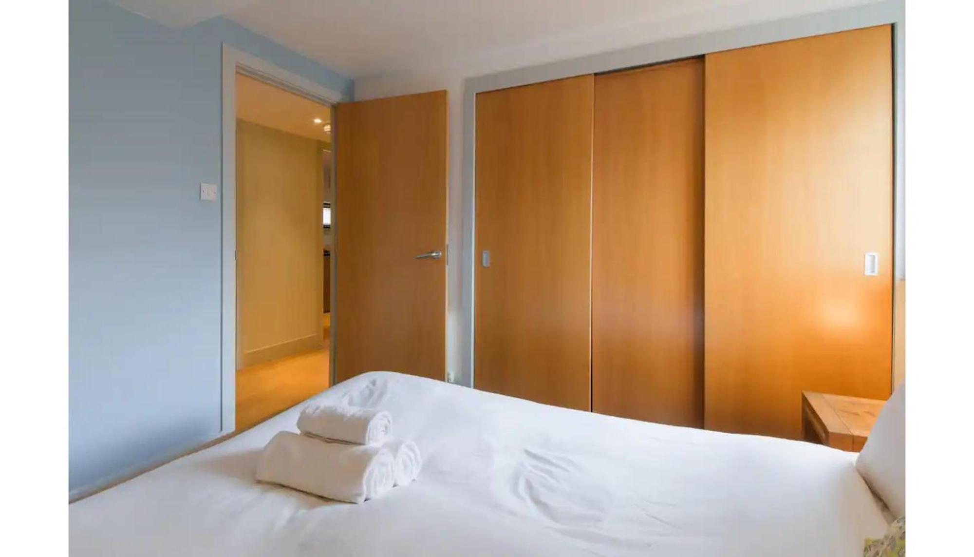 Modern Flat In The Middle Of Old Town EDI