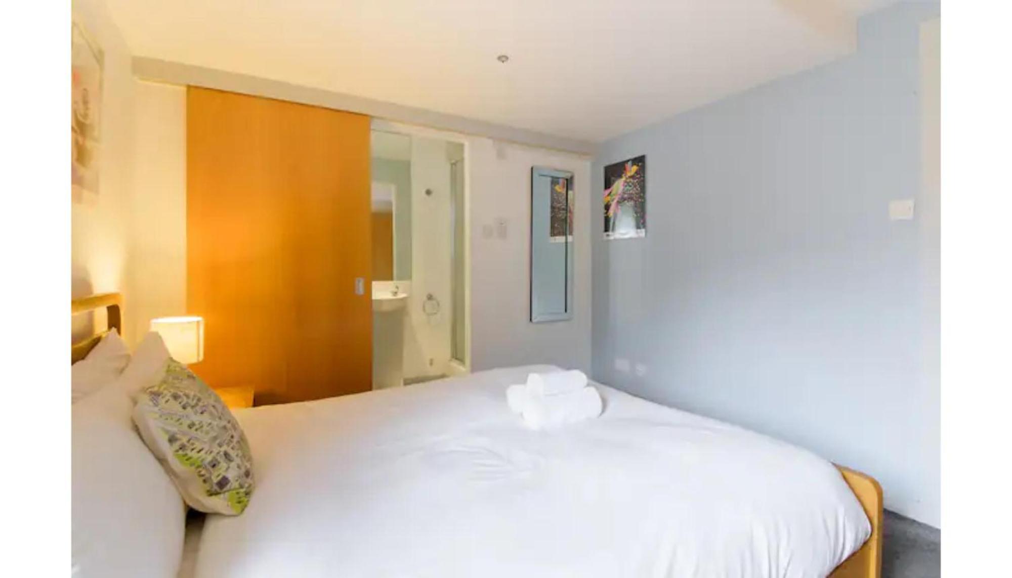 Modern Flat In The Middle Of Old Town * EDI