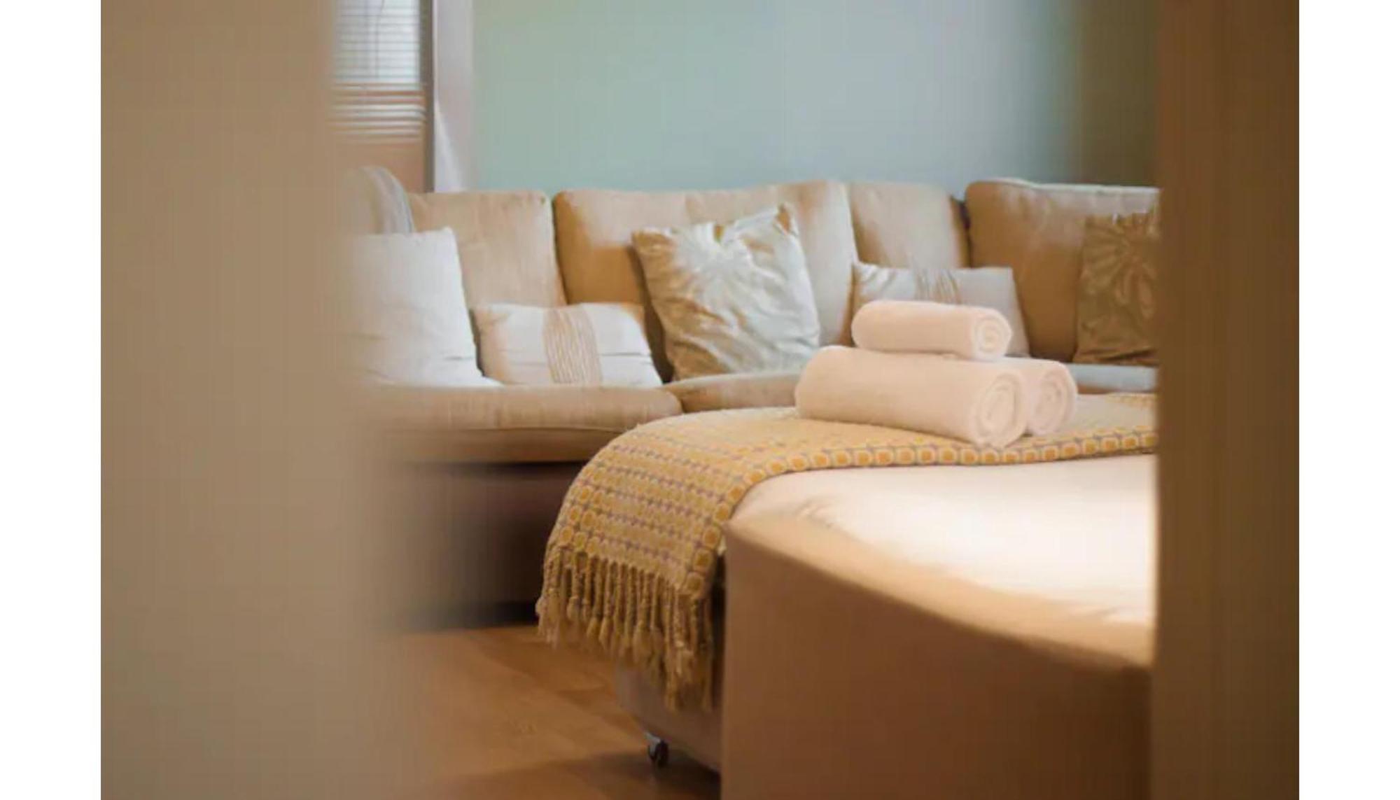 Modern Flat In The Middle Of Old Town Apartment EDI